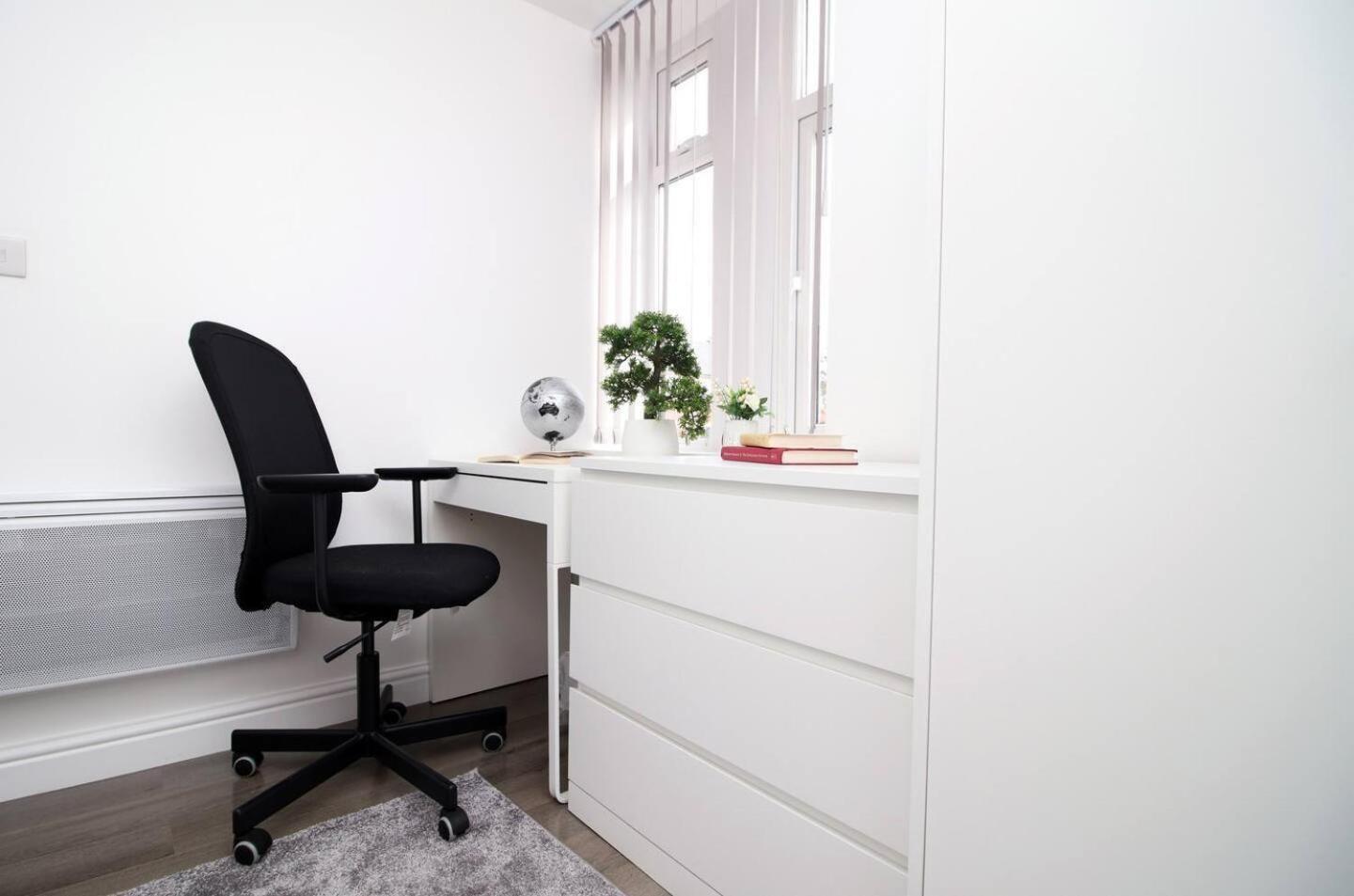Modern Guesthouse, Fast Wi-Fi, Street Free Parking, Central, Fully Equipped Cardiff Zewnętrze zdjęcie