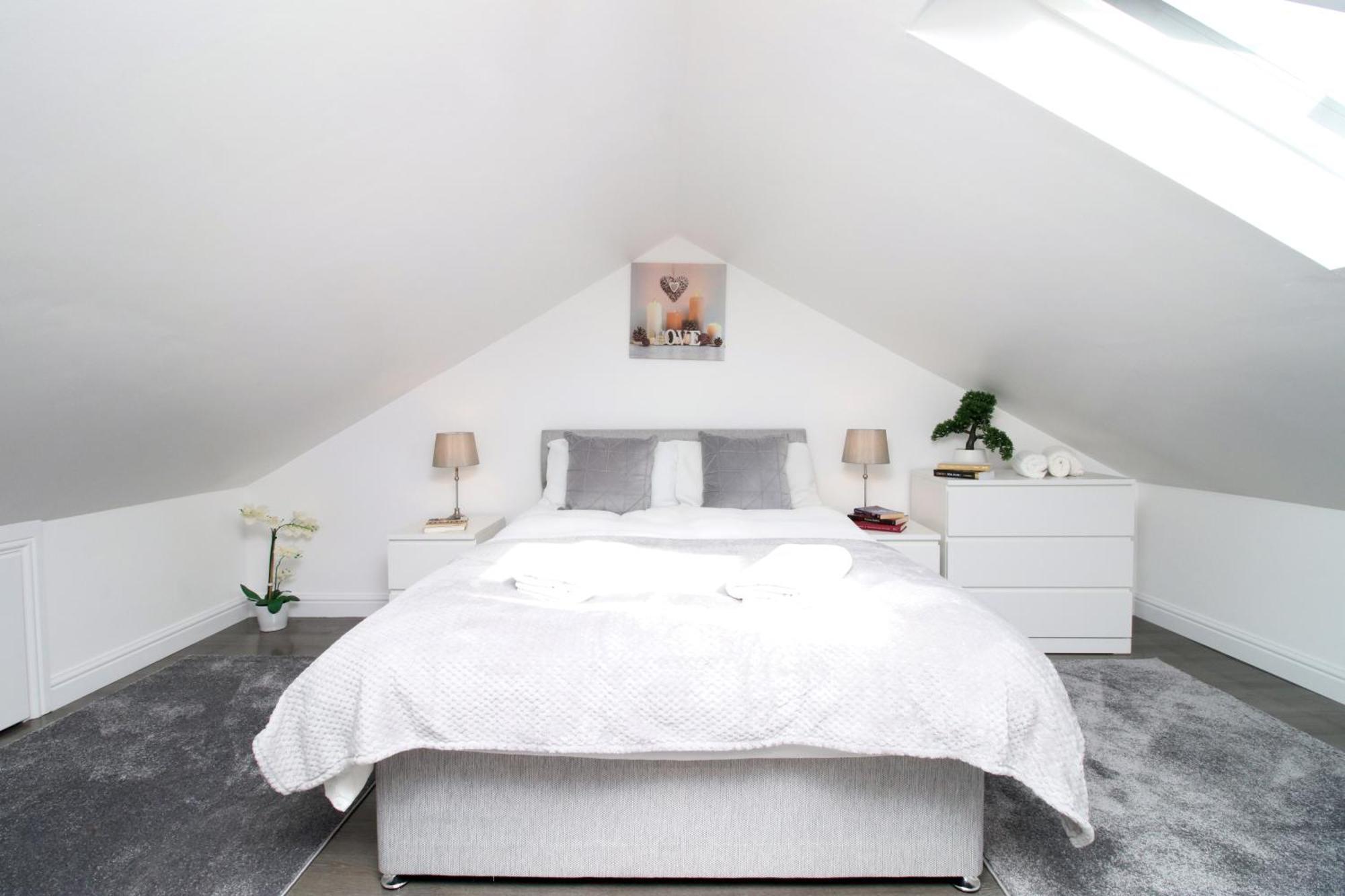 Modern Guesthouse, Fast Wi-Fi, Street Free Parking, Central, Fully Equipped Cardiff Zewnętrze zdjęcie